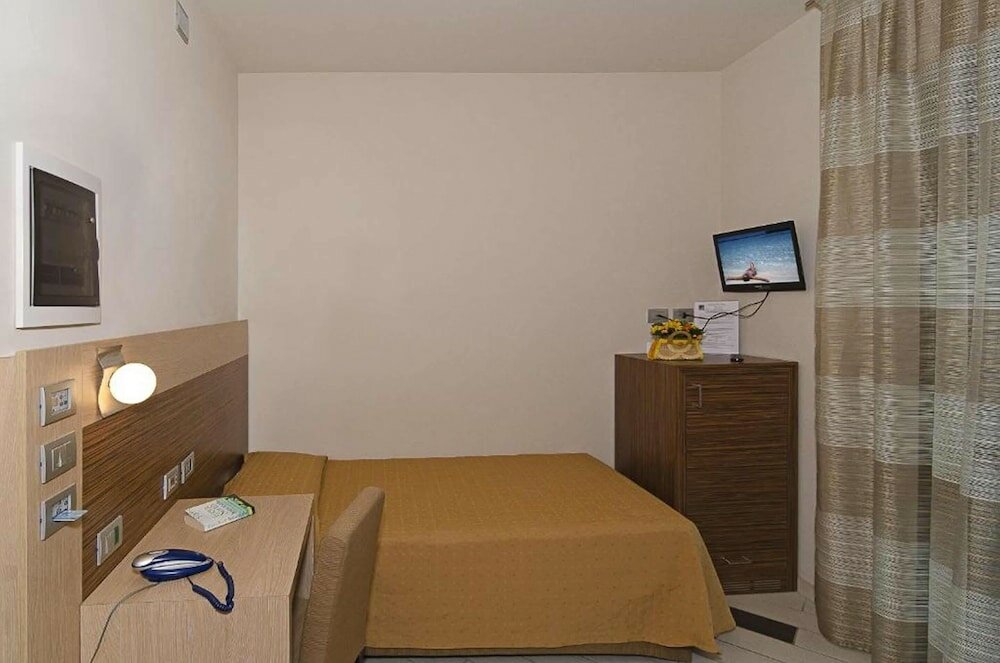Фото Hotel Eden