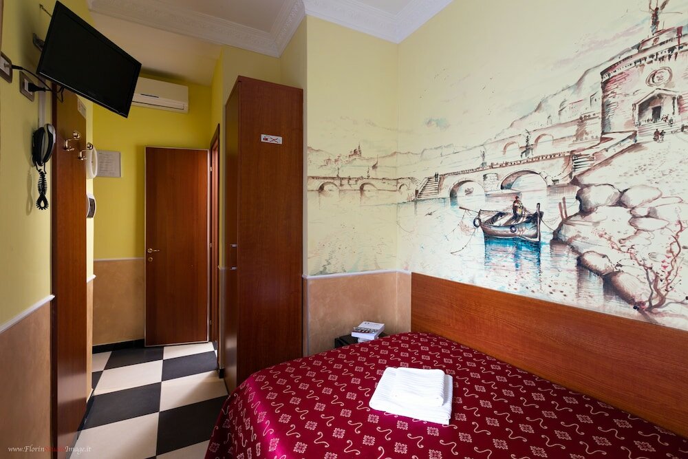Фото Hotel Centro Cavour Roma