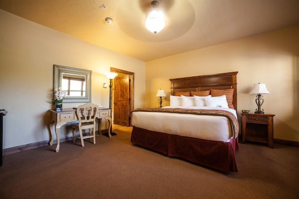 Фото Cable Mountain Lodge