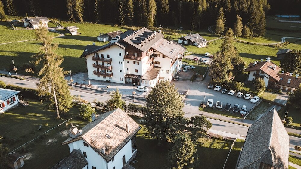 Фото Hotel Bellamonte