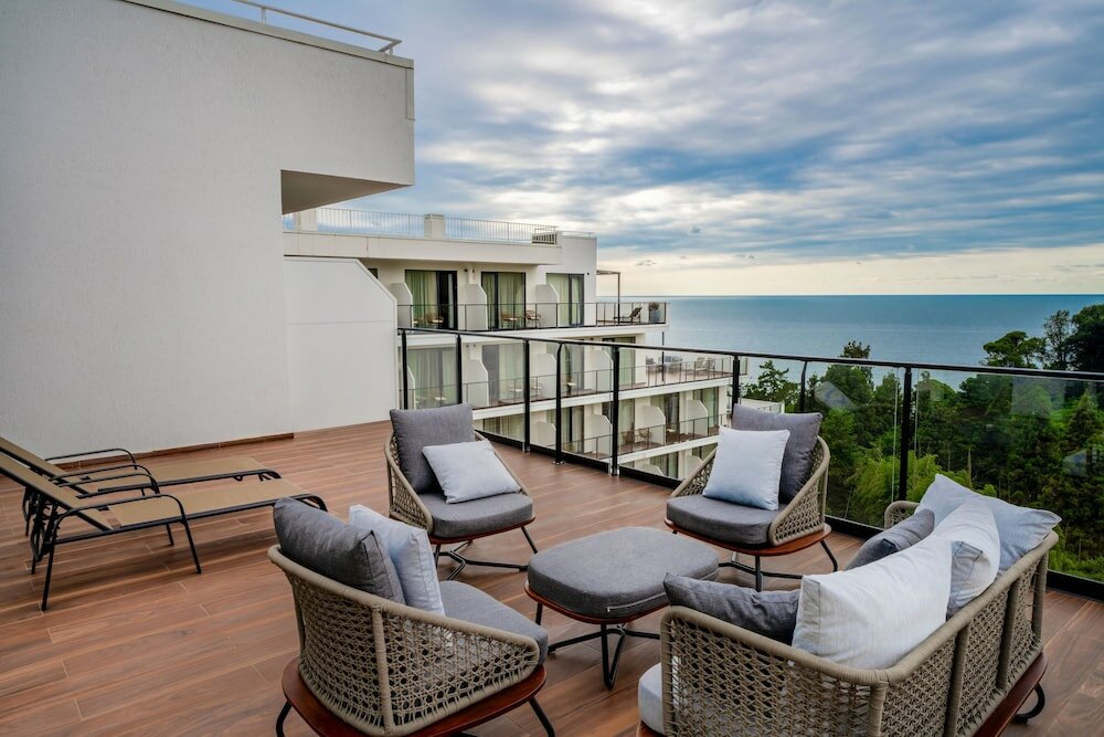 Фото Greenwood Hotel 