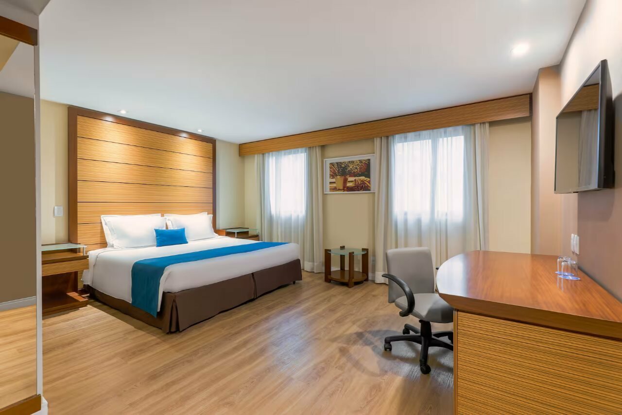 Фото Bourbon Ibirapuera Convention Hotel