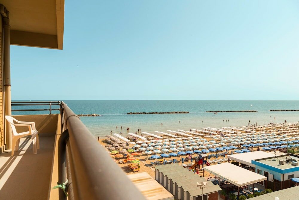 Фото Hotel delle Nazioni Pesaro