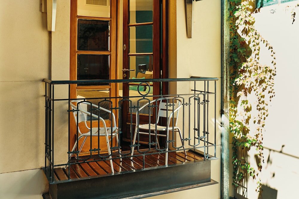 Фото Miravida Soho Hotel & Wine Bar