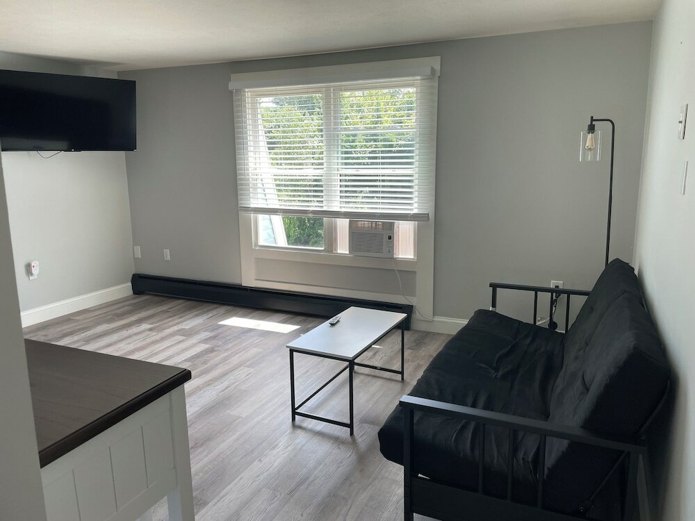 Фото Seabreeze Motel