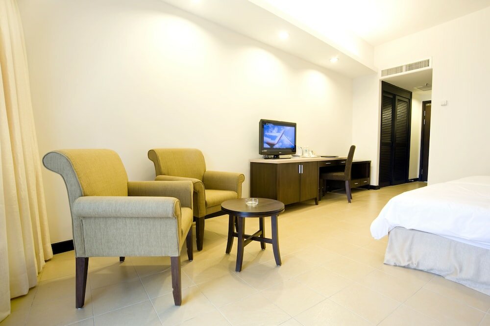 Фото Flamingo Hotel by The Beach