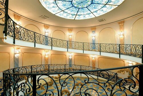 Внешний вид отеля Hotel Regina Palace в Стрезе, фото 2