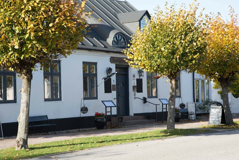 Фото Skanörs Gästgifvaregård