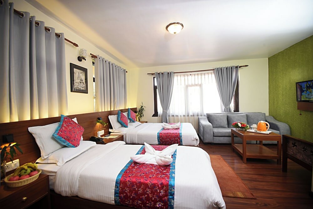 Фото отеля 2