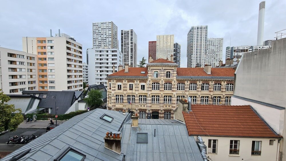 Фото отеля 2