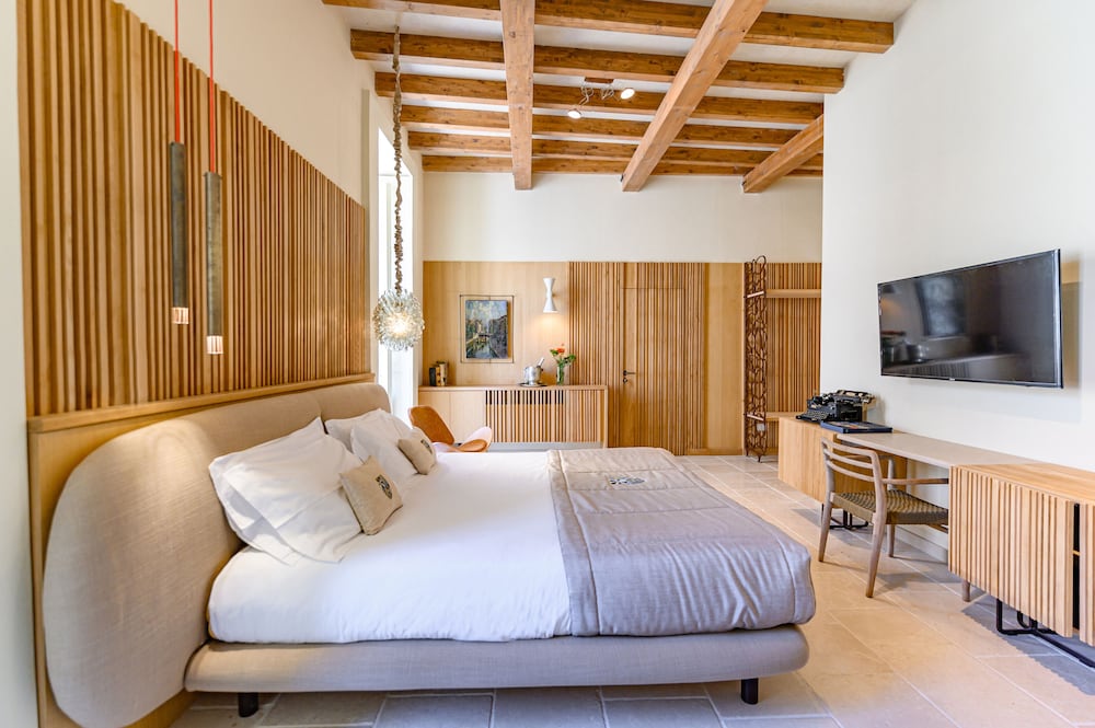 Фото Pollicastro Boutique Hotel