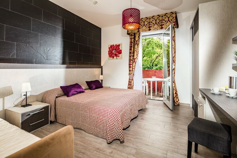 Фото Hotel Vienna