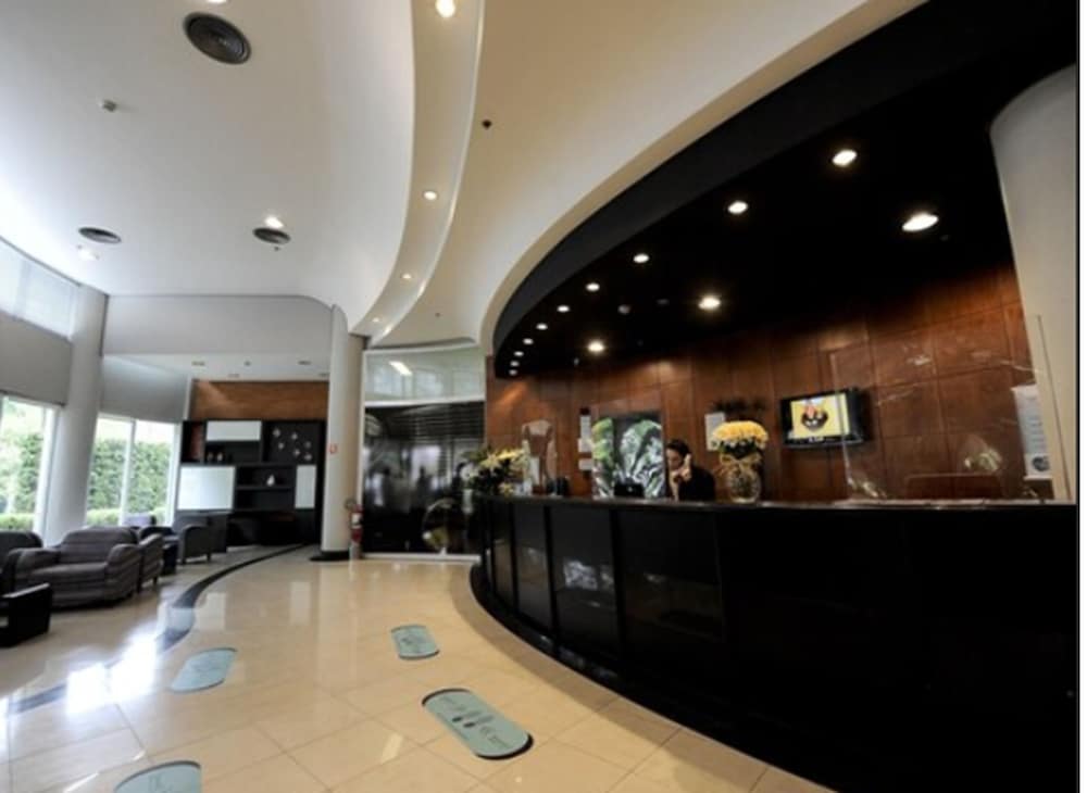 Фото Bristol Santo André Hotel