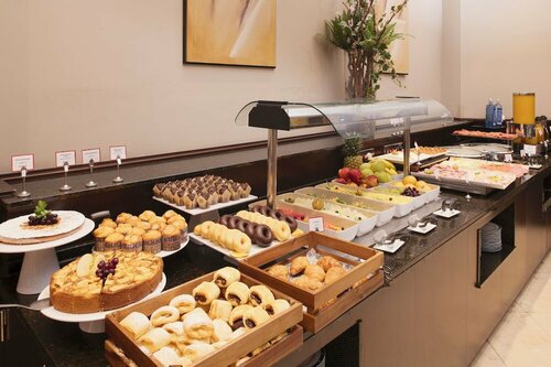 Внешний вид отеля Exe Oviedo Centro в Овьедо, фото 4