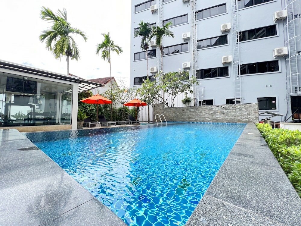 Фото Citrus Patong Hotel by Compass Hospitality