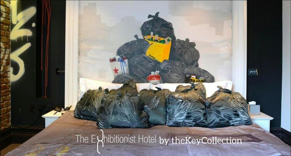 Фото The Exhibitionist Hotel