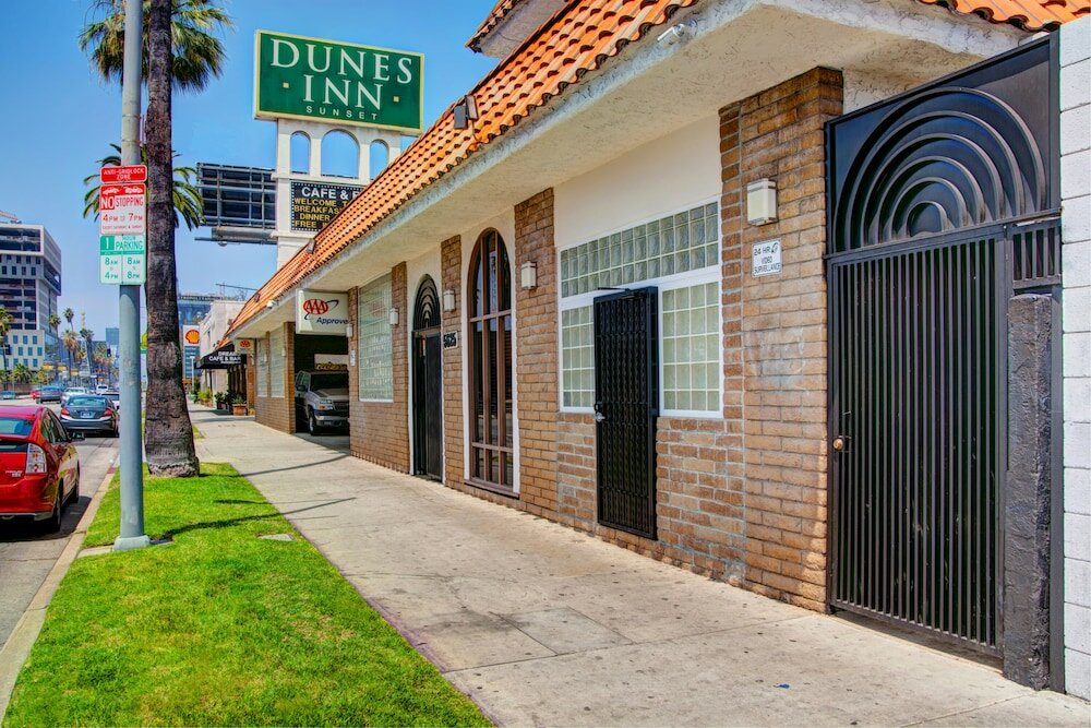 Фото Dunes Inn Sunset