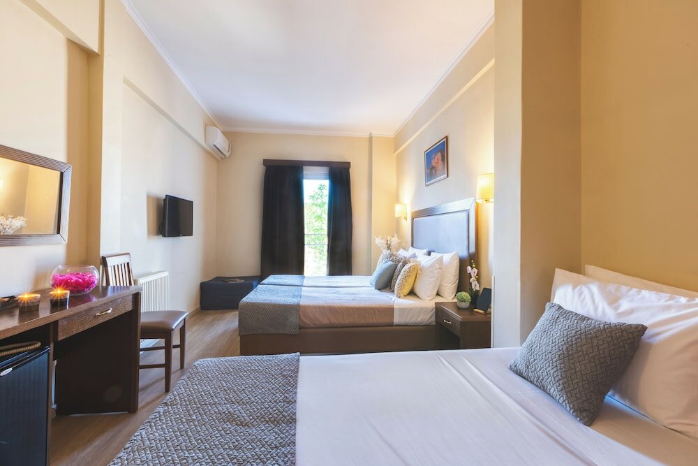 Фото Marina Athens