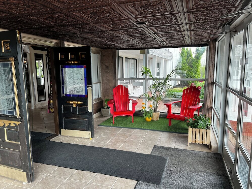 Фото Hotel Moncton