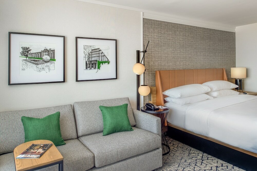 Фото Sheraton Westport Plaza Hotel St. Louis