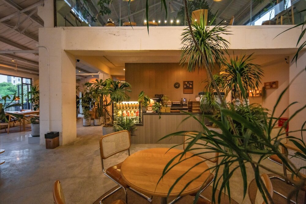 Фото Shanghai Linyin Holiday Hotel