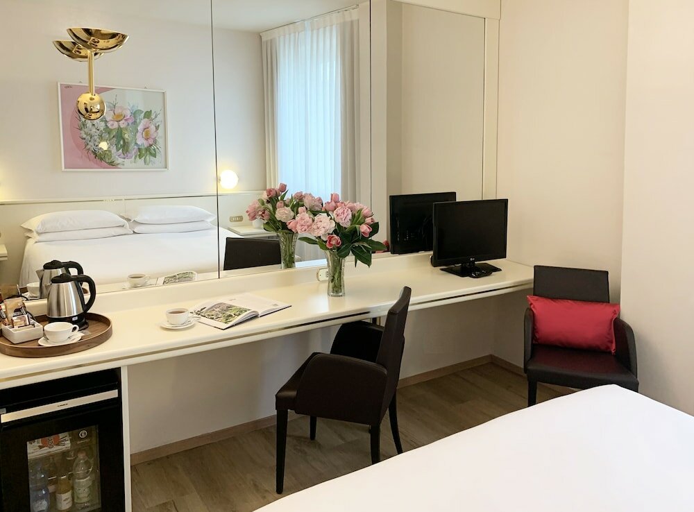 Фото Starhotels Cristallo Palace