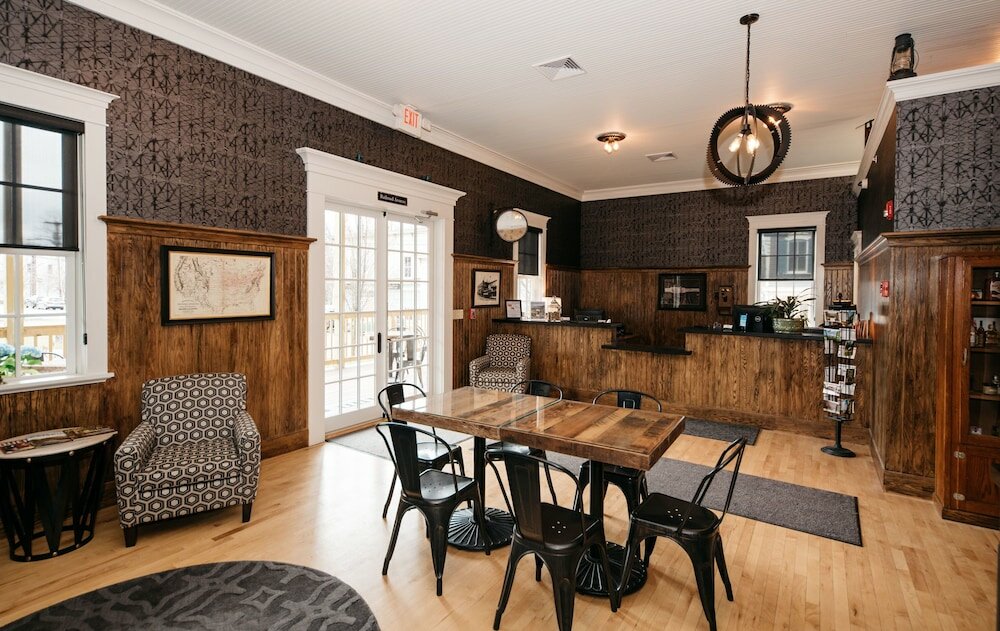 Фото The Railroad Inn