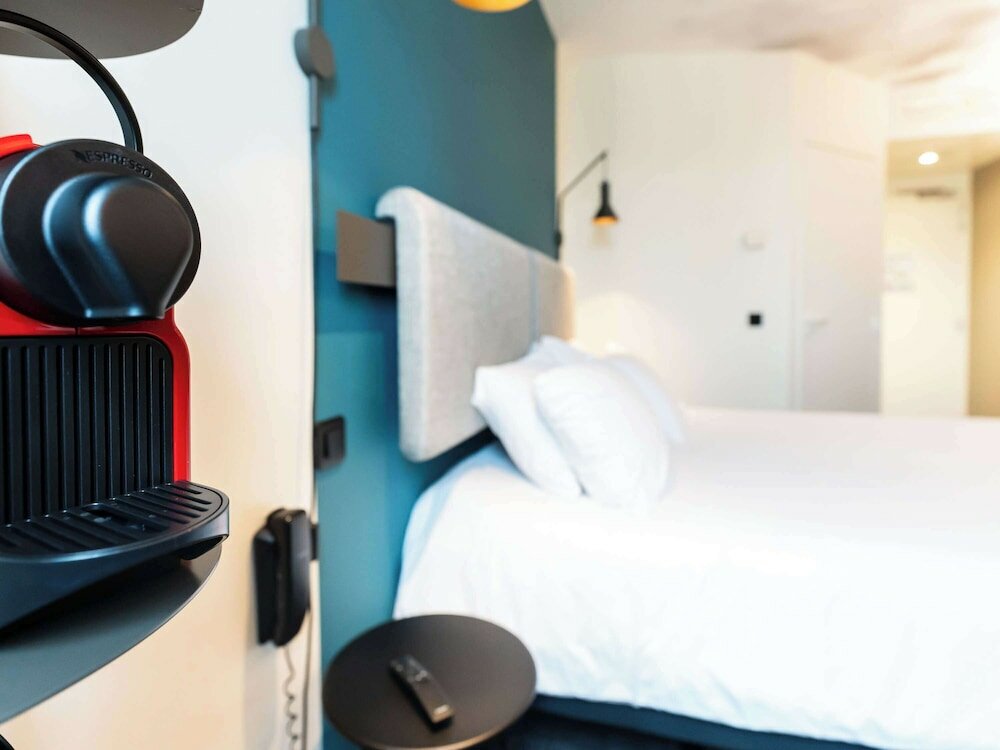 Фото Ibis Marseille Centre Euromed