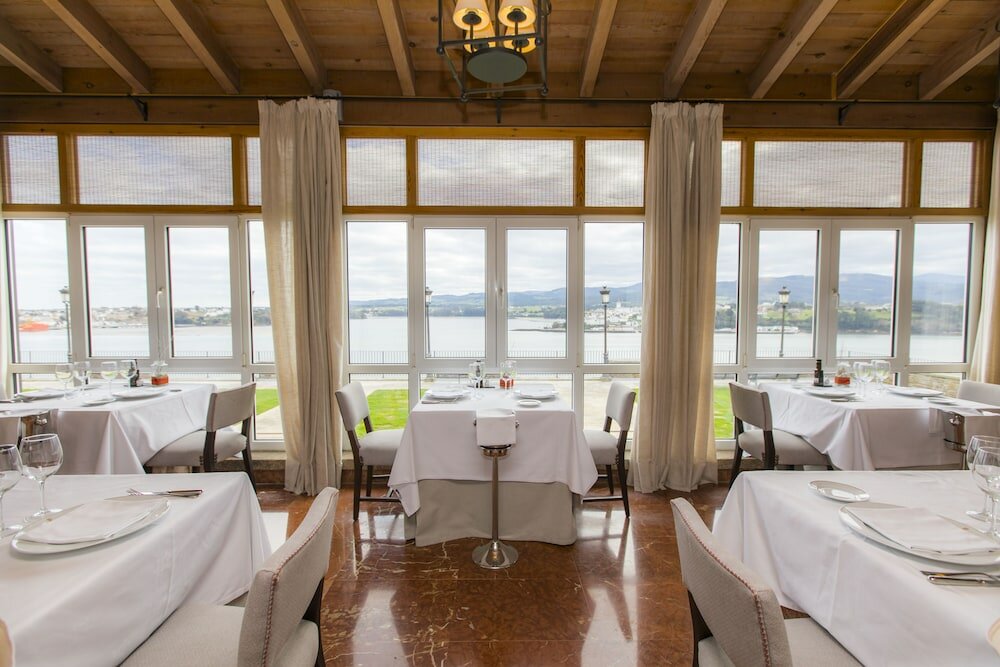 Фото Parador De Ribadeo Lugo