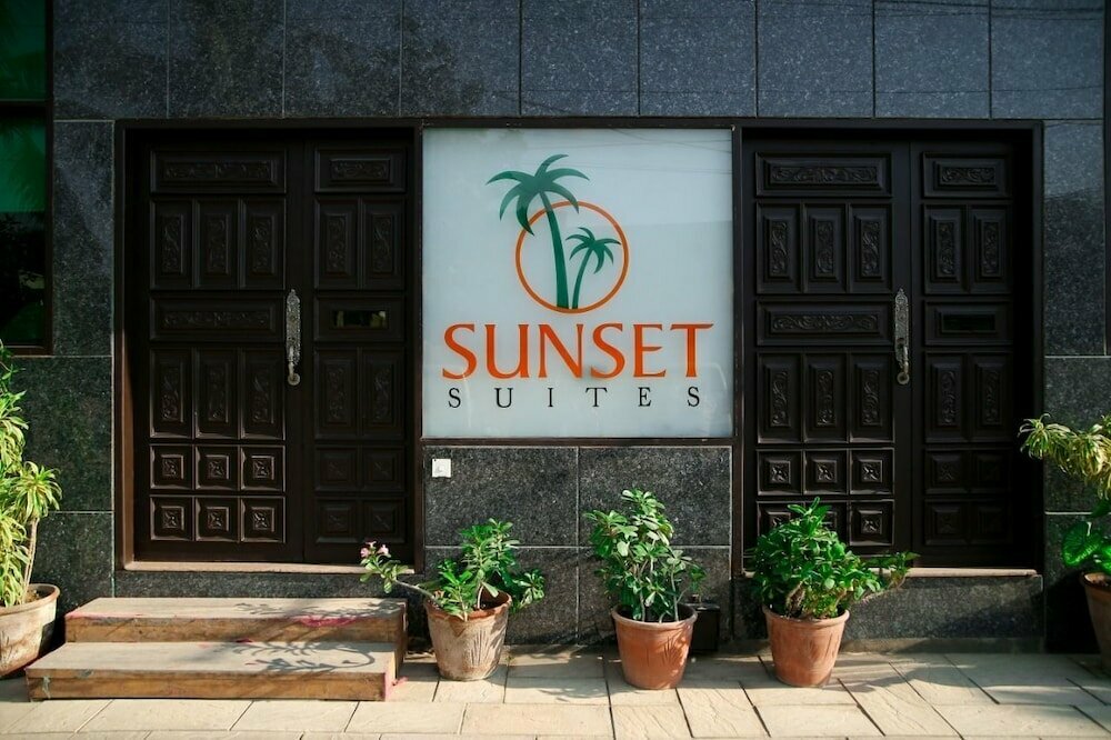 Hotel Sunset Suites, Karachi, photo