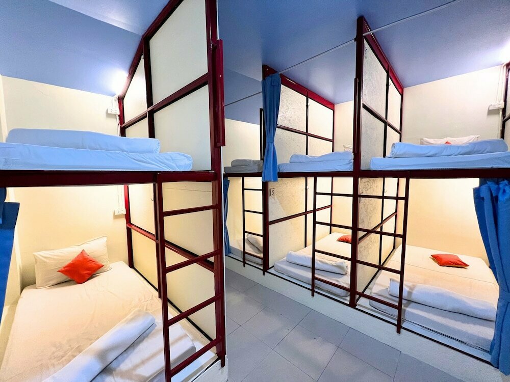 Hostel Sleepy Station, Phuket Province, photo