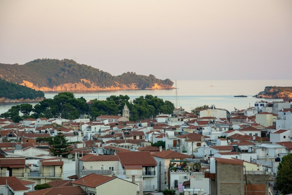 Фото MarGio Skiathos Apartments