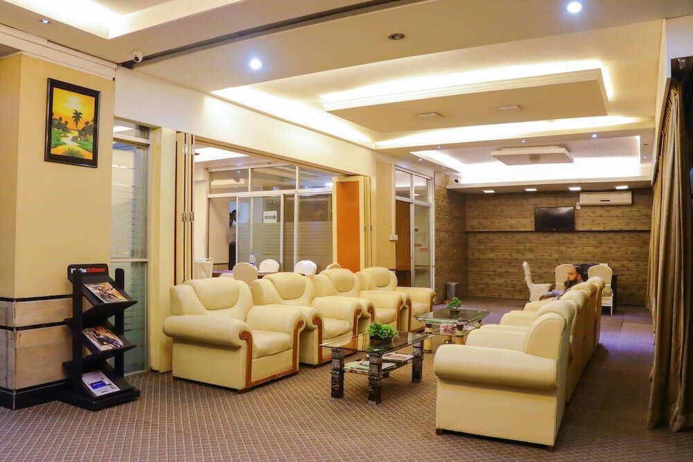 Фото Hotel Afford Inn