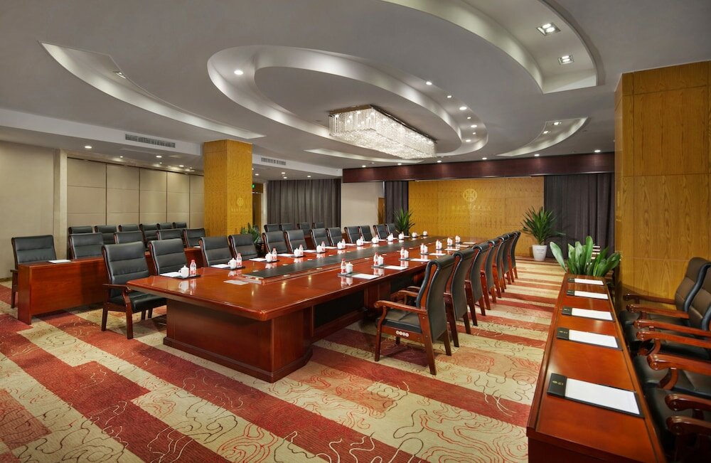 Фото Zhangjiajie Huatian Hotel