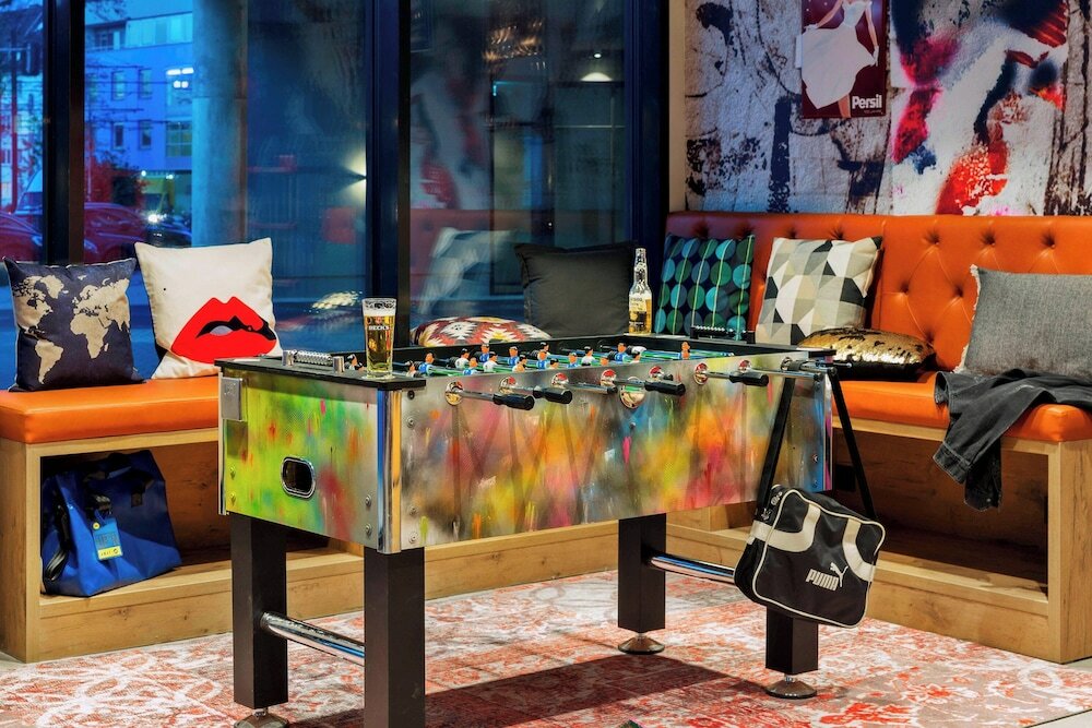 Фото Moxy Duesseldorf South