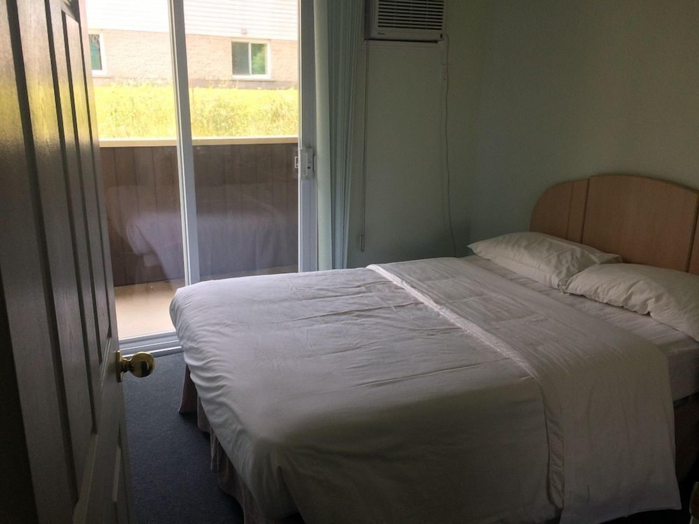 Фото Shemron Suites Hotel