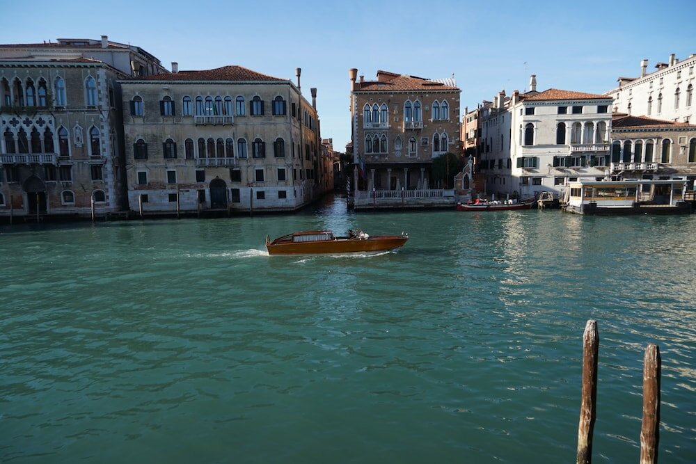 Фото Granda Sweet Suites