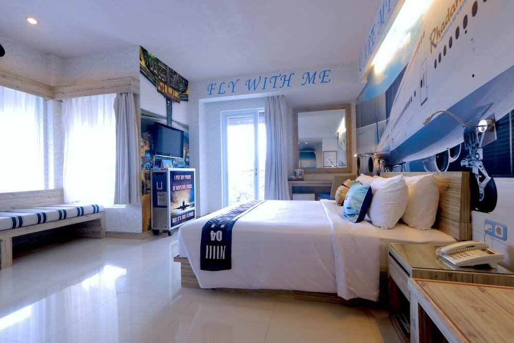 Фото Rhadana Hotel