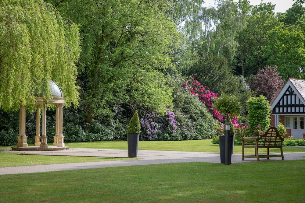 Фото The Dower House Hotel