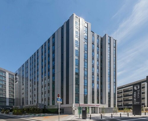 Внешний вид отеля VIA Inn Prime Kyotoeki Hachijoguchi в Киото, фото 3