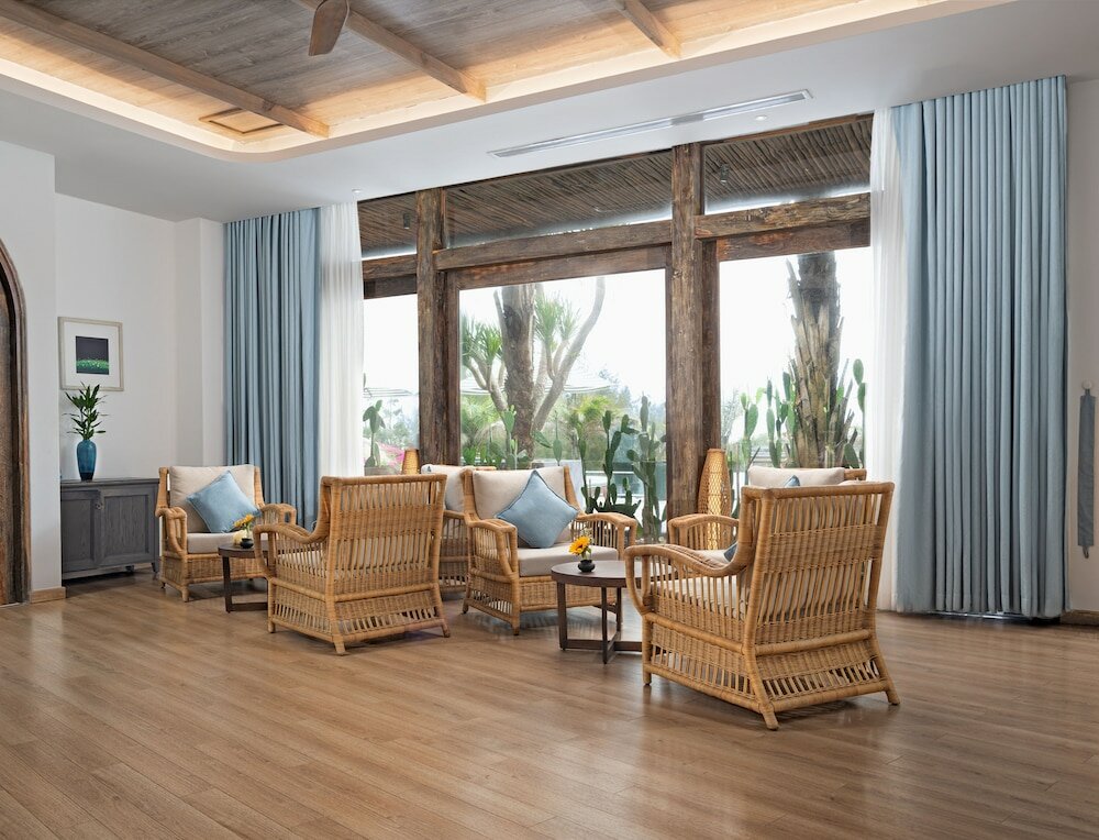 Фото Stelia Beach Resort