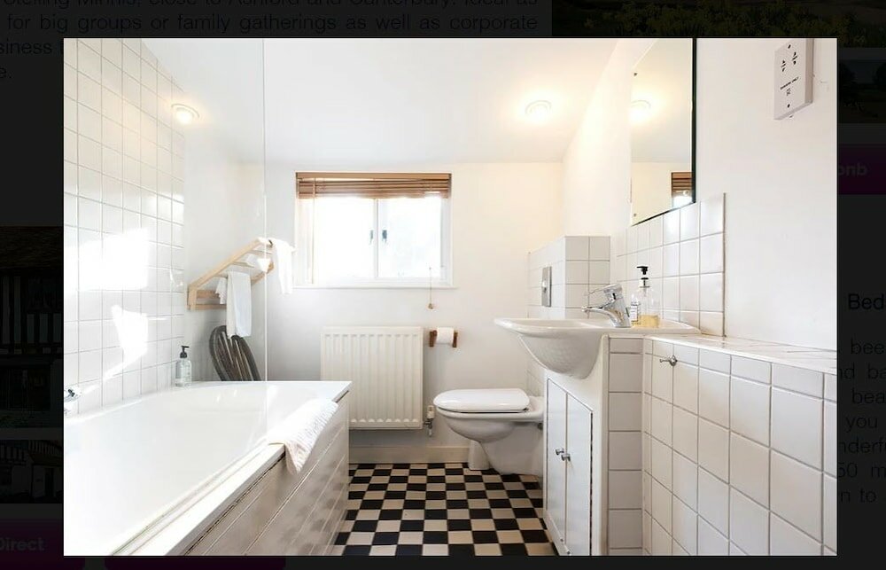 Фото The Bell House