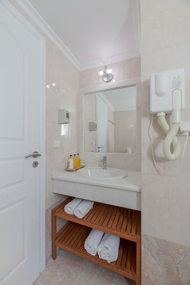 Фото Epavlis Hotel & SPA