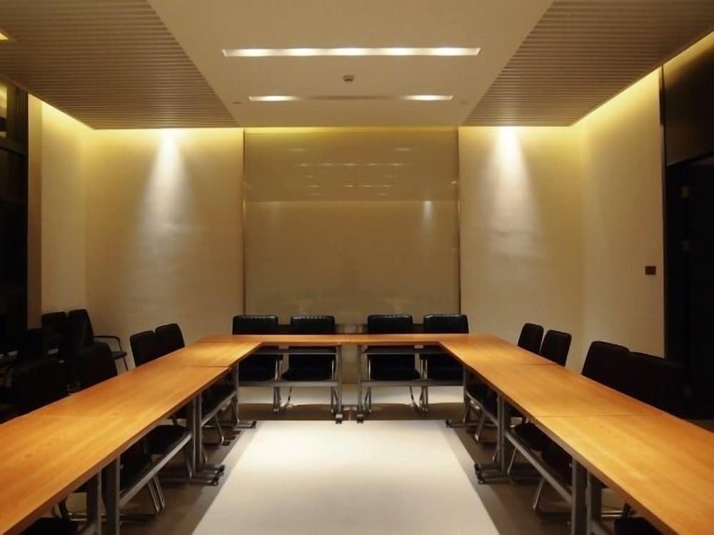 Фото Jinjiang Inn Select Shanghai Chuansha Subway Station