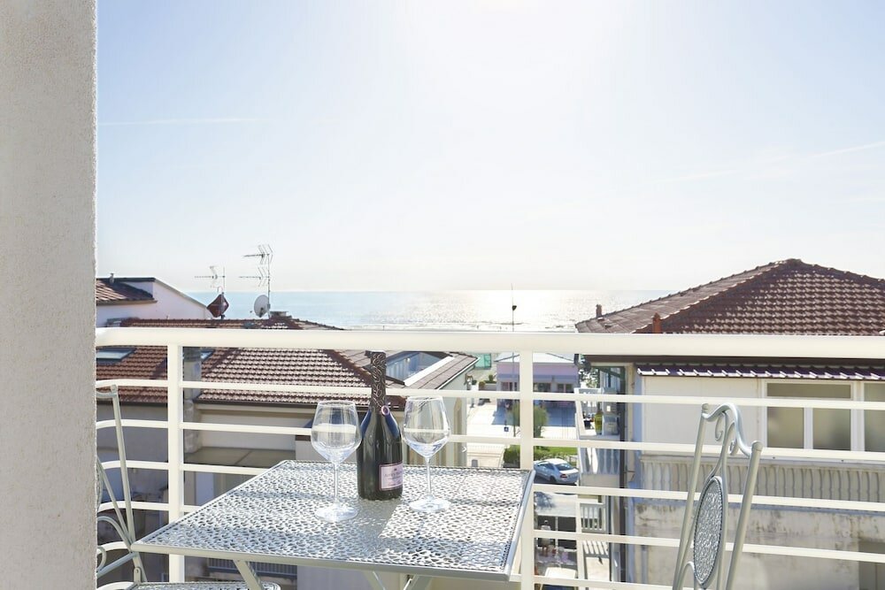 Фото Hotel Nuovo Tirreno