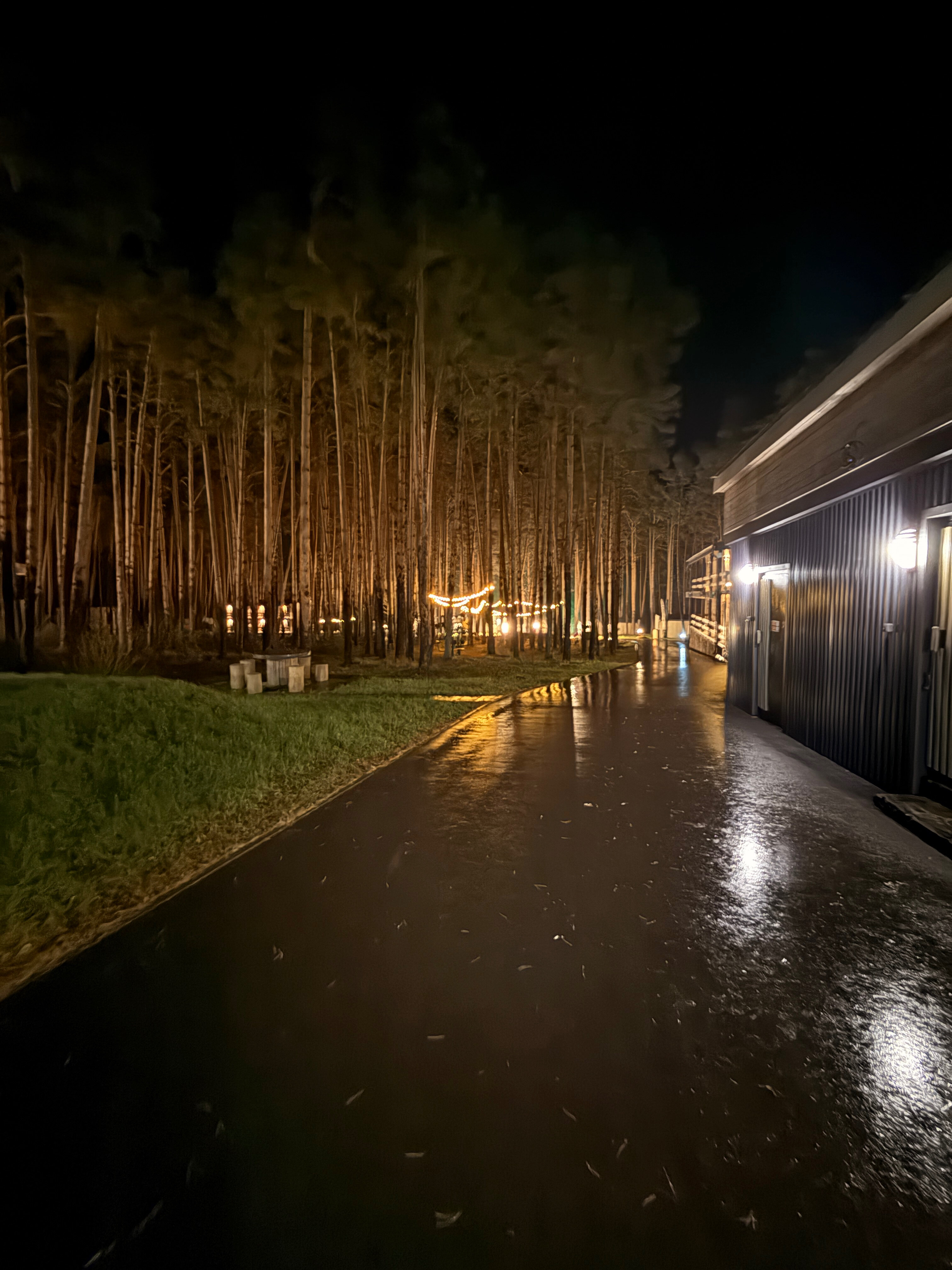 Фото Pioneer Resort Hotel