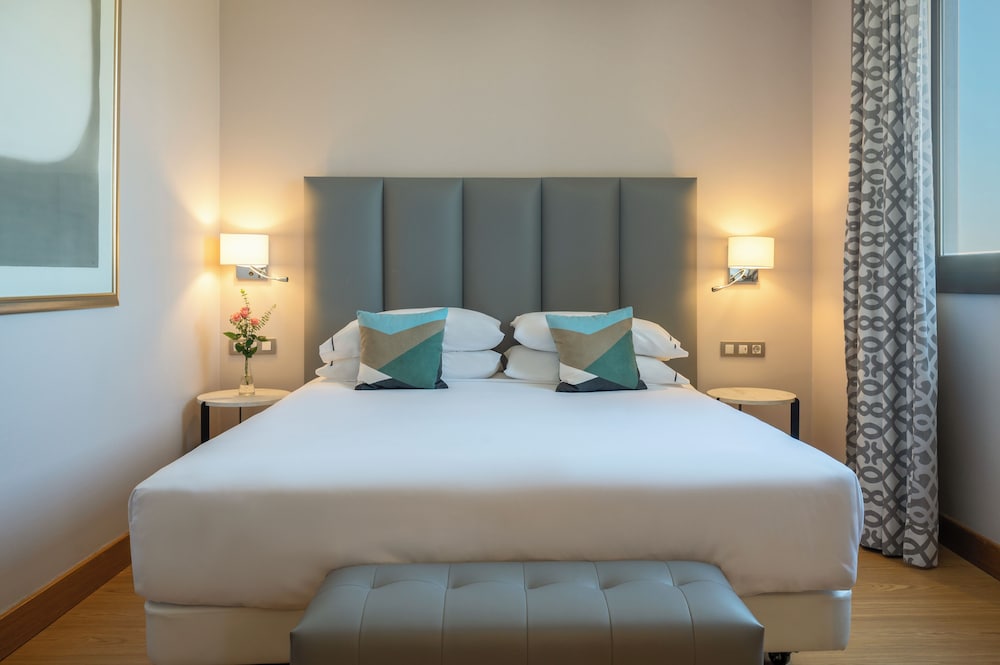 Фото Hesperia Sant Just