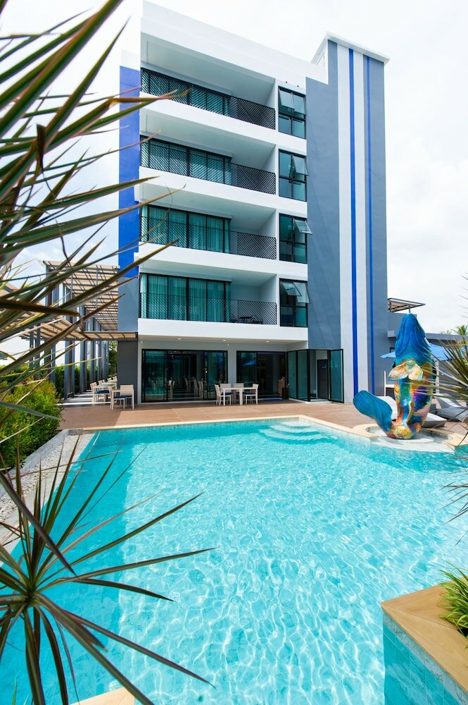 Фото Krabi SeaBass Hotel