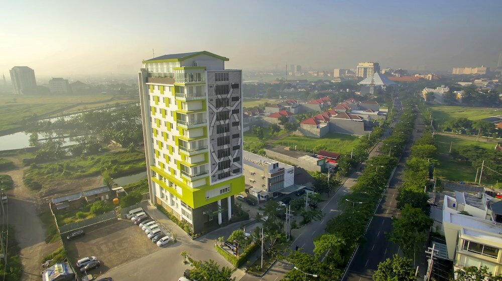 Фото Hotel Dafam Pacific Caesar Surabaya