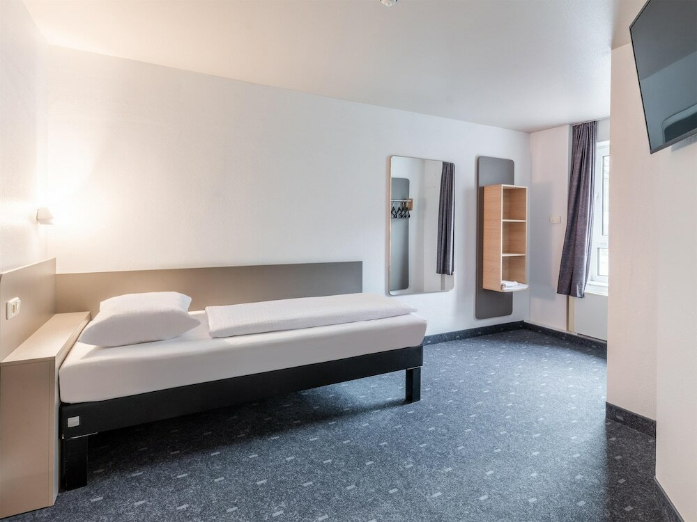 Фото B&B Hotel Aachen-Hbf